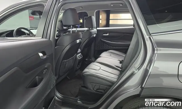 Hyundai Santa Fe 2022 1.6 автомат (гидро), миниатюра 11 Hyundai Santa Fe 2022 1.6 автомат (гидро), миниатюра 11