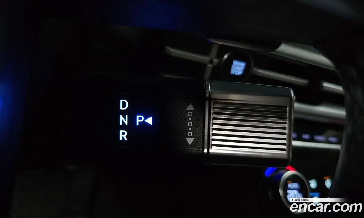 Hyundai Santa Fe 2025 2.5 автомат (гидро), фото 9 Hyundai Santa Fe 2025 2.5 автомат (гидро), фото 9