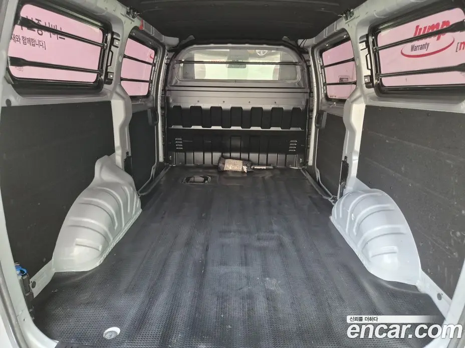 Hyundai Starex 2017 2.5 автомат (гидро), фото 17 Hyundai Starex 2017 2.5 автомат (гидро), фото 17