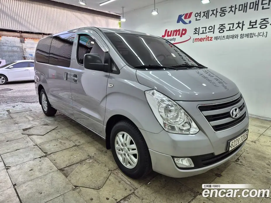 Hyundai Starex 2017 2.5 автомат (гидро), фото 3 Hyundai Starex 2017 2.5 автомат (гидро), фото 3