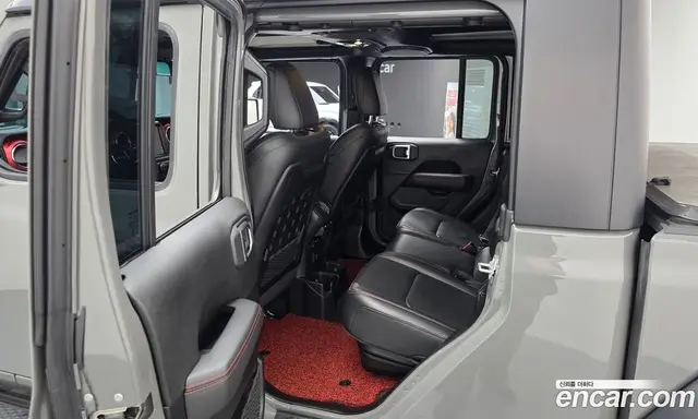 Jeep Gladiator 2023 3.6 автомат (гидро), миниатюра 11 Jeep Gladiator 2023 3.6 автомат (гидро), миниатюра 11