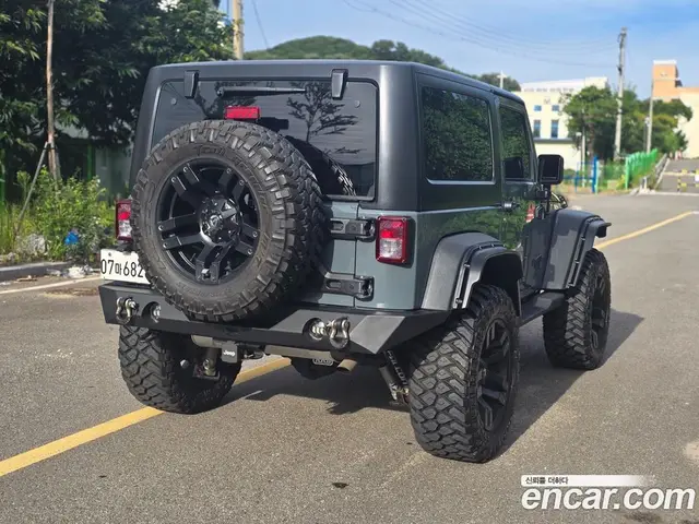 Jeep Wrangler 2014 2.8 автомат (гидро), миниатюра 4