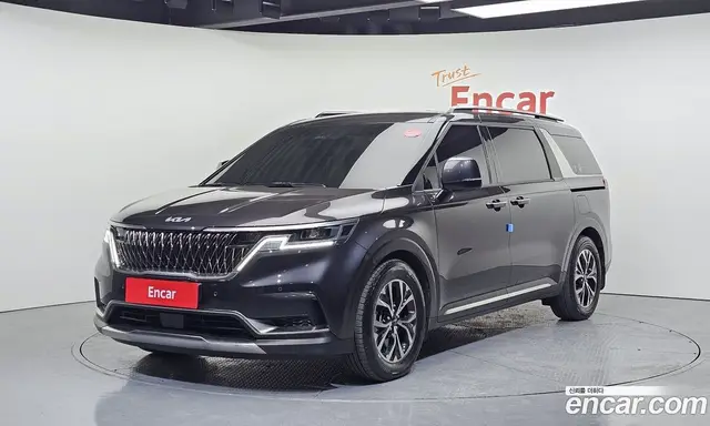 Kia Carnival, 2023, 37 704 км