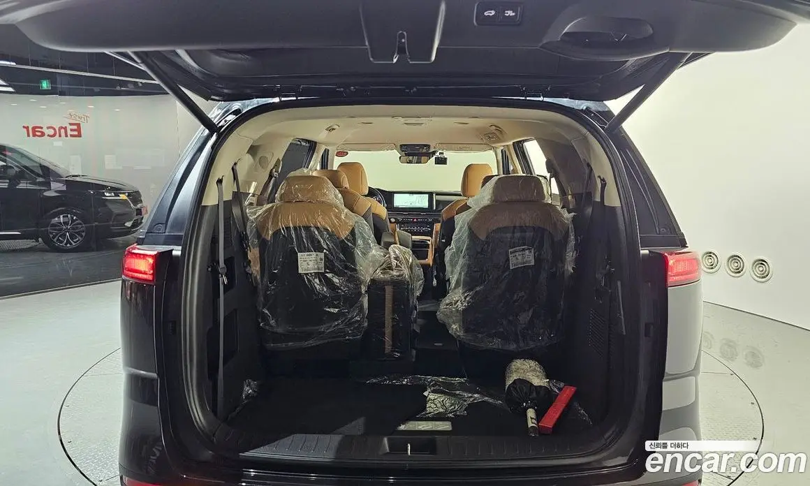 Kia Carnival 2023 2.2 автомат (гидро), фото 20 Kia Carnival 2023 2.2 автомат (гидро), фото 20