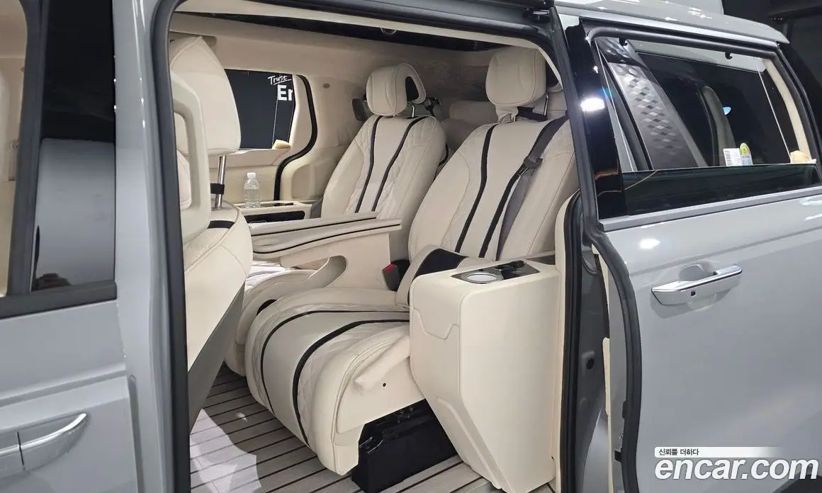 Kia Carnival 2025 1.6 автомат (гидро), фото 11