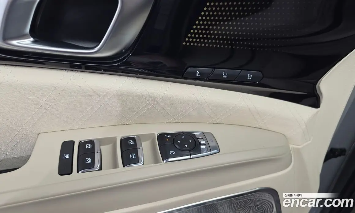 Kia Carnival 2025 1.6 автомат (гидро), фото 14