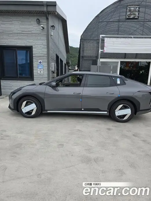 Kia EV4 2026 автомат (гидро), фото 18