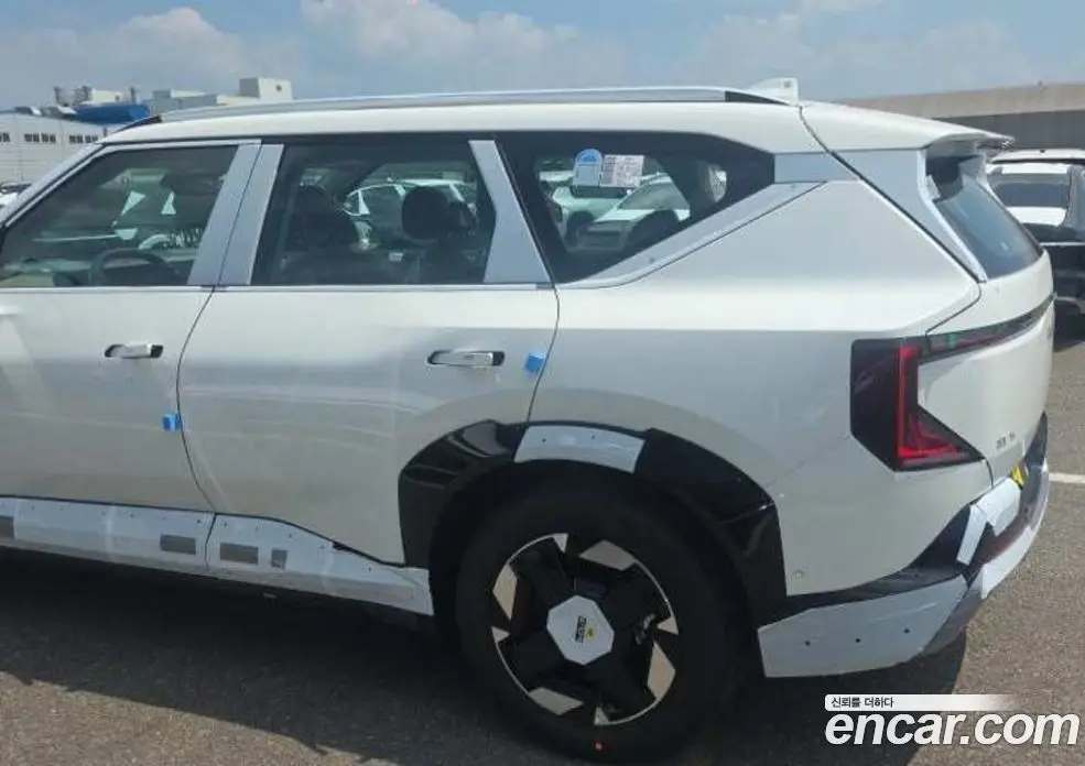 Kia EV5 2026 0.1 автомат (гидро), фото 9 Kia EV5 2026 0.1 автомат (гидро), фото 9