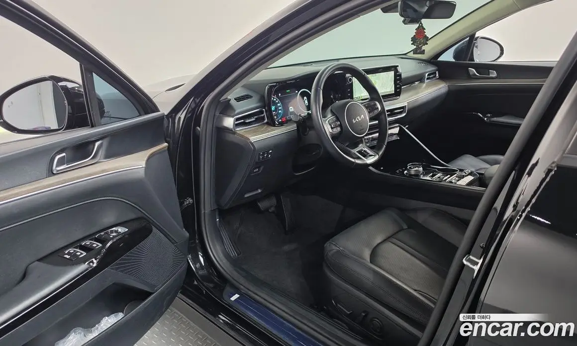 Kia K5 (Optima) 2023 2.0 автомат (гидро), фото 10 Kia K5 (Optima) 2023 2.0 автомат (гидро), фото 10