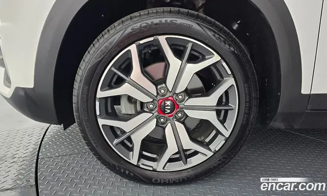 Kia Seltos 2021 1.6 автомат (гидро), миниатюра 5