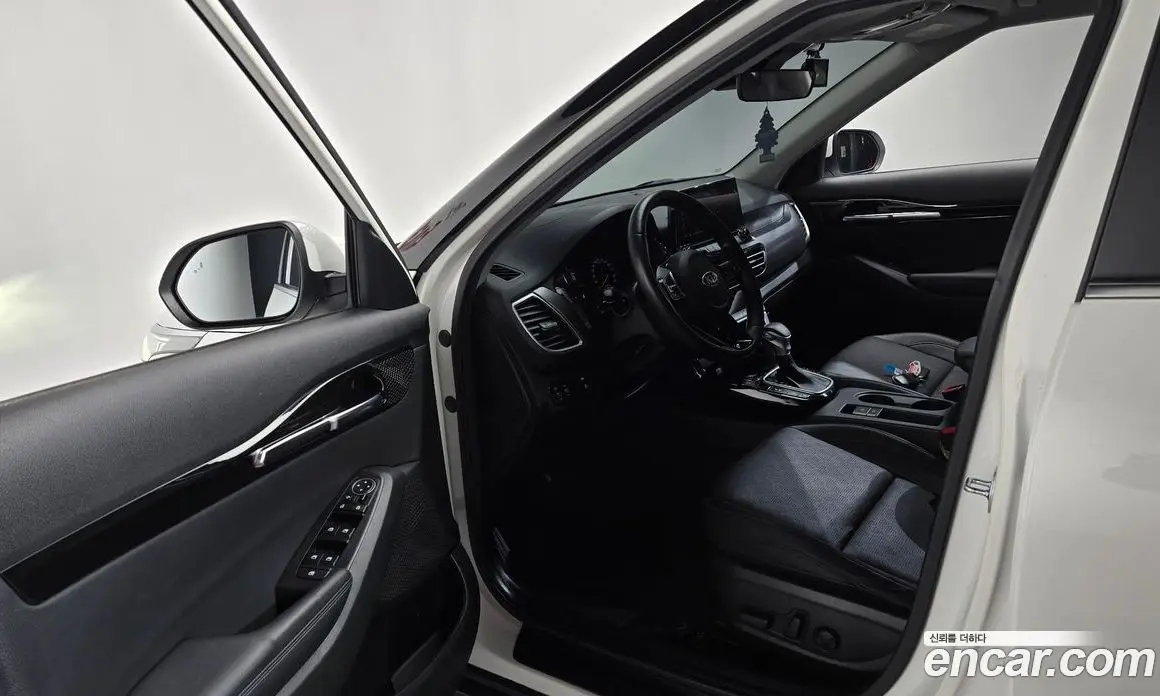 Kia Seltos 2021 1.6 автомат (гидро), фото 10