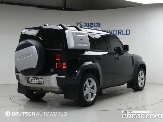 Land Rover Defender 2021 3.0 автомат (гидро), миниатюра 2 Land Rover Defender 2021 3.0 автомат (гидро), миниатюра 2