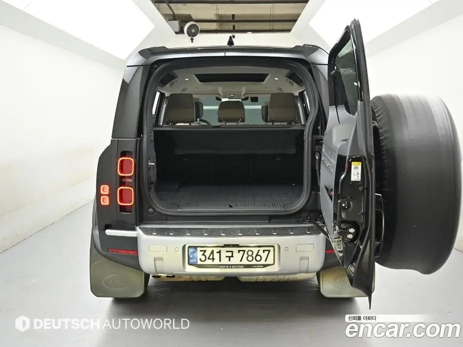 Land Rover Defender 2021 3.0 автомат (гидро), фото 19 Land Rover Defender 2021 3.0 автомат (гидро), фото 19