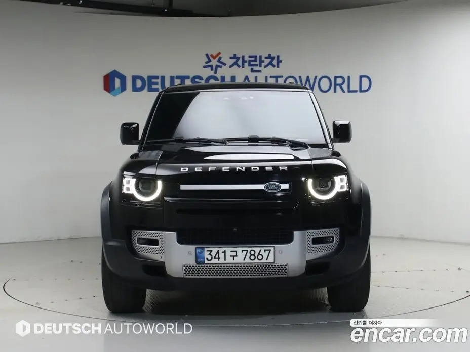 Land Rover Defender 2021 3.0 автомат (гидро), фото 3 Land Rover Defender 2021 3.0 автомат (гидро), фото 3