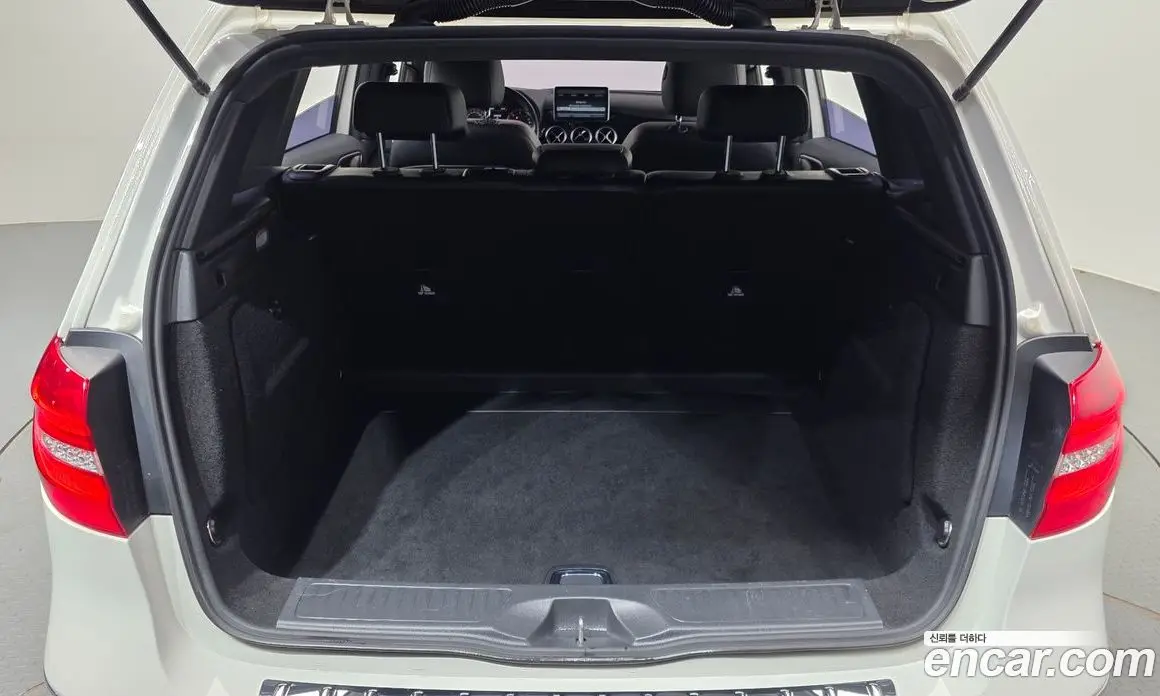 Mercedes-Benz B-Class 2014 1.8 автомат (гидро), фото 20