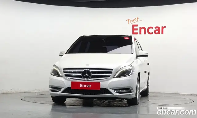 Mercedes-Benz B-Class 2014 1.8 автомат (гидро), миниатюра 3