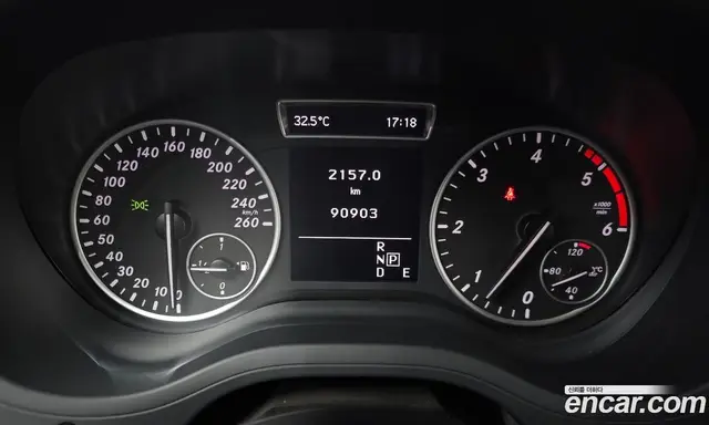 Mercedes-Benz B-Class 2014 1.8 автомат (гидро), миниатюра 8