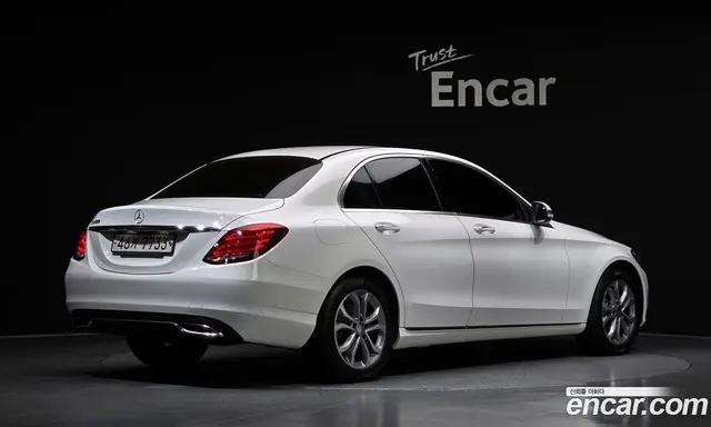 Mercedes-Benz C-Class 2017 2.0 автомат (гидро), миниатюра 2 Mercedes-Benz C-Class 2017 2.0 автомат (гидро), миниатюра 2