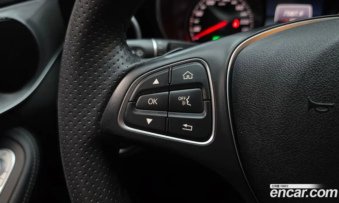 Mercedes-Benz C-Class 2017 2.0 автомат (гидро), фото 19 Mercedes-Benz C-Class 2017 2.0 автомат (гидро), фото 19