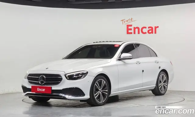 Mercedes-Benz E-Class, 2021, 91 411 км