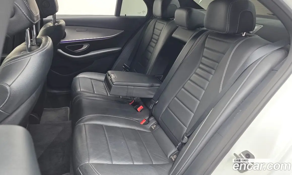Mercedes-Benz E-Class 2021 2.0 автомат (гидро), фото 12