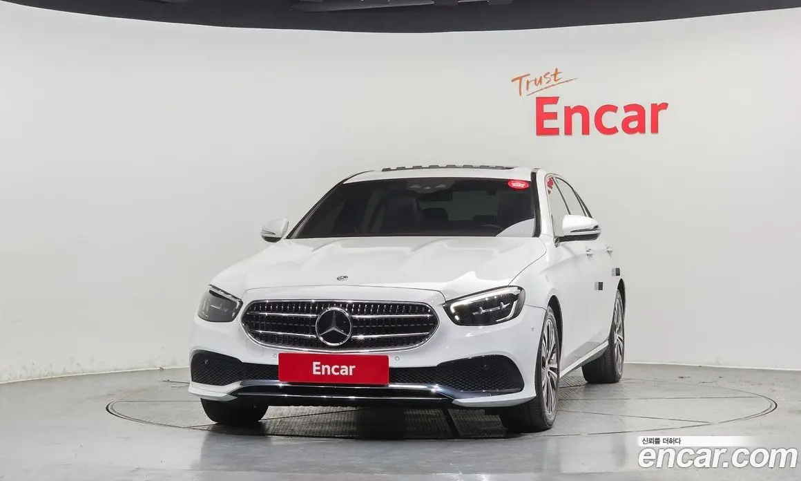 Mercedes-Benz E-Class 2021 2.0 автомат (гидро), фото 3