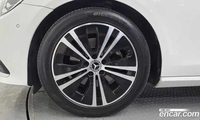 Mercedes-Benz E-Class 2021 2.0 автомат (гидро), миниатюра 5