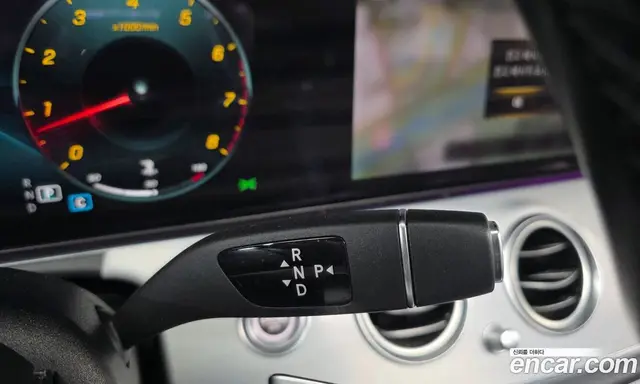 Mercedes-Benz E-Class 2021 2.0 автомат (гидро), миниатюра 9