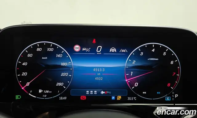 Mercedes-Benz E-Class 2026 2.0 автомат (гидро), миниатюра 8