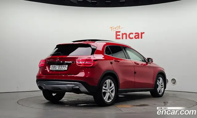 Mercedes-Benz GLA-Class 2016 2.1 автомат (гидро), миниатюра 2