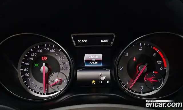 Mercedes-Benz GLA-Class 2016 2.1 автомат (гидро), миниатюра 8