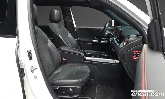 Mercedes-Benz GLB-Class 2022 2.0 автомат (гидро), миниатюра 11 Mercedes-Benz GLB-Class 2022 2.0 автомат (гидро), миниатюра 11