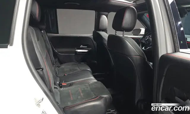 Mercedes-Benz GLB-Class 2022 2.0 автомат (гидро), миниатюра 12