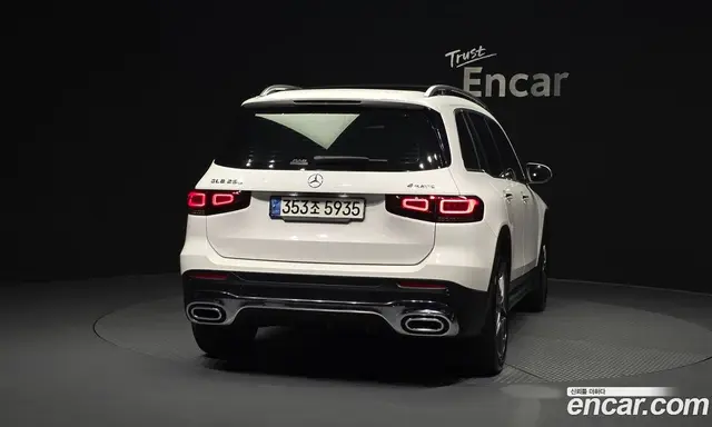 Mercedes-Benz GLB-Class 2022 2.0 автомат (гидро), миниатюра 4 Mercedes-Benz GLB-Class 2022 2.0 автомат (гидро), миниатюра 4