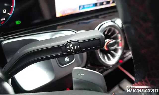 Mercedes-Benz GLB-Class 2022 2.0 автомат (гидро), миниатюра 9 Mercedes-Benz GLB-Class 2022 2.0 автомат (гидро), миниатюра 9