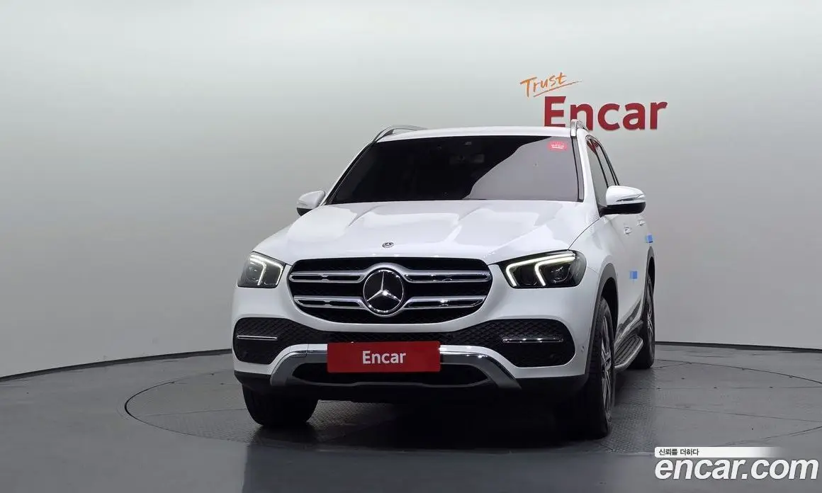 Mercedes-Benz GLE-Class 2019 1.9 автомат (гидро), фото 3 Mercedes-Benz GLE-Class 2019 1.9 автомат (гидро), фото 3