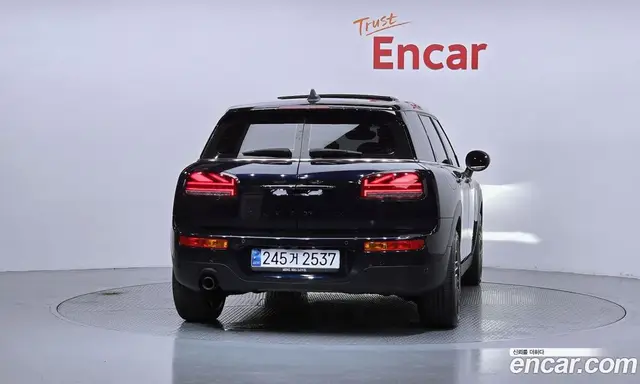 Mini Clubman 2024 1.5 автомат (гидро), миниатюра 4 Mini Clubman 2024 1.5 автомат (гидро), миниатюра 4