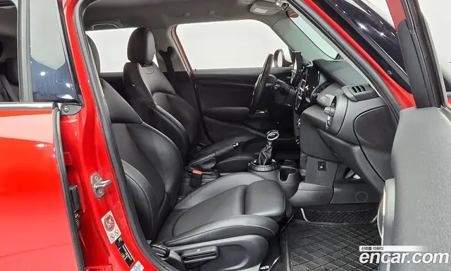 Mini Cooper 2015 1.5 автомат (гидро), миниатюра 11