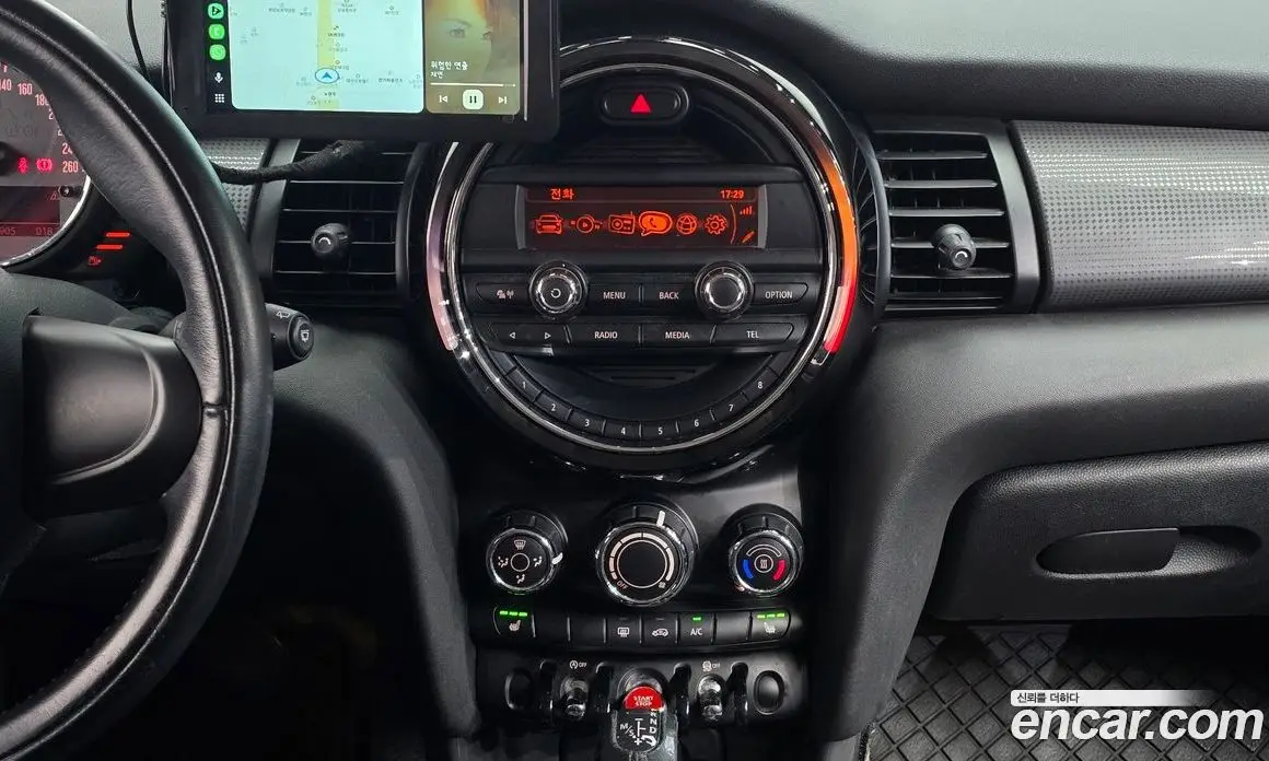 Mini Cooper 2015 1.5 автомат (гидро), фото 17