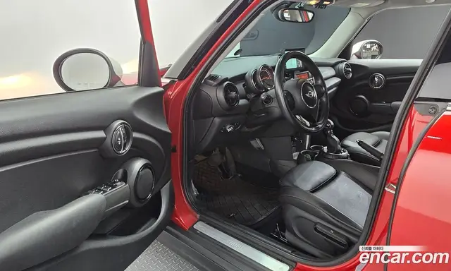 Mini Cooper 2015 1.5 автомат (гидро), миниатюра 10