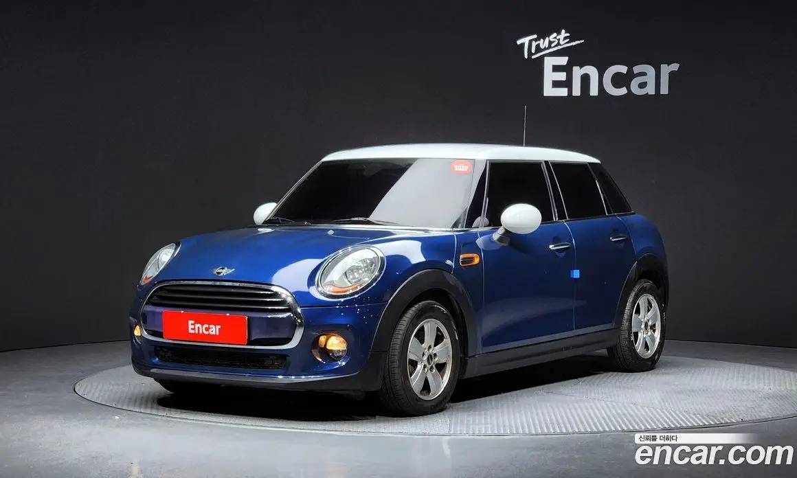 Mini Cooper 2017 1.5 автомат (гидро), фото 1 Mini Cooper 2017 1.5 автомат (гидро), фото 1