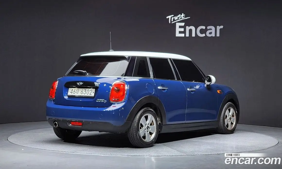 Mini Cooper 2017 1.5 автомат (гидро), фото 2 Mini Cooper 2017 1.5 автомат (гидро), фото 2