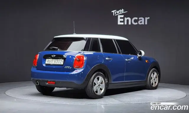 Mini Cooper 2017 1.5 автомат (гидро), миниатюра 2 Mini Cooper 2017 1.5 автомат (гидро), миниатюра 2