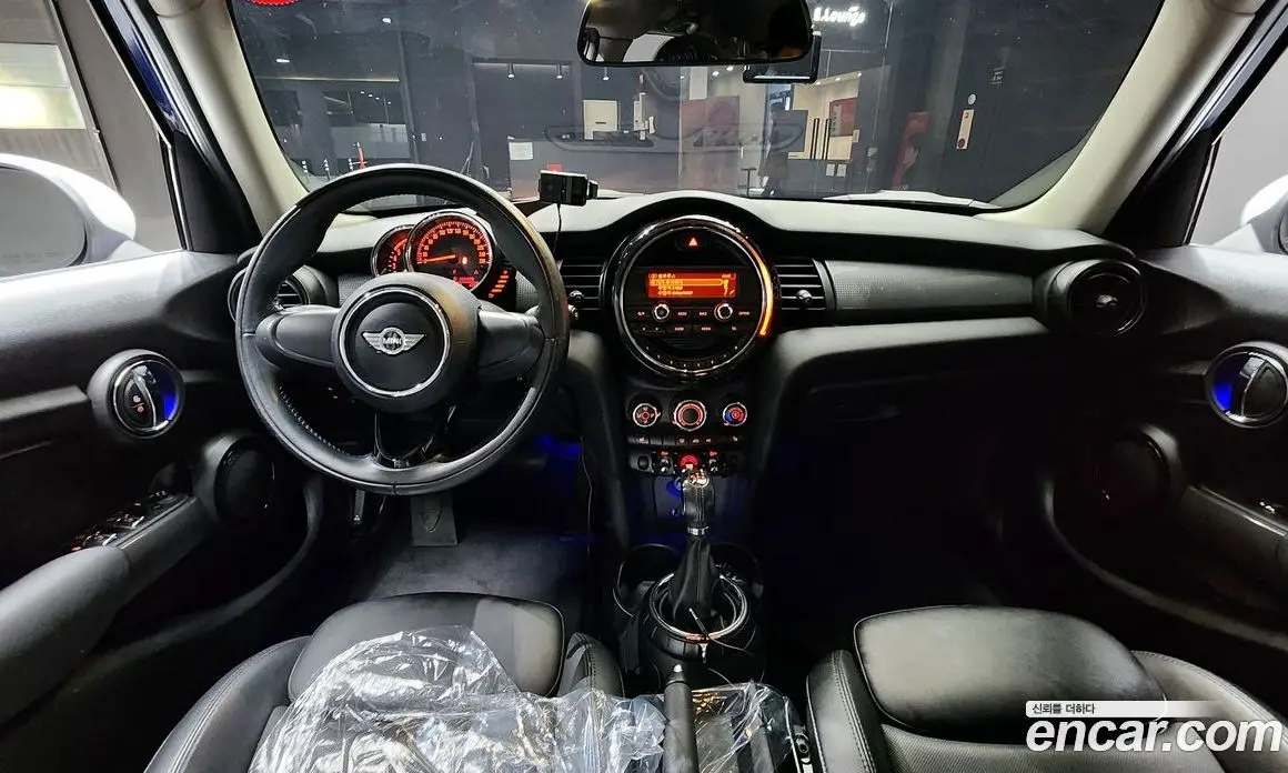 Mini Cooper 2017 1.5 автомат (гидро), фото 7 Mini Cooper 2017 1.5 автомат (гидро), фото 7