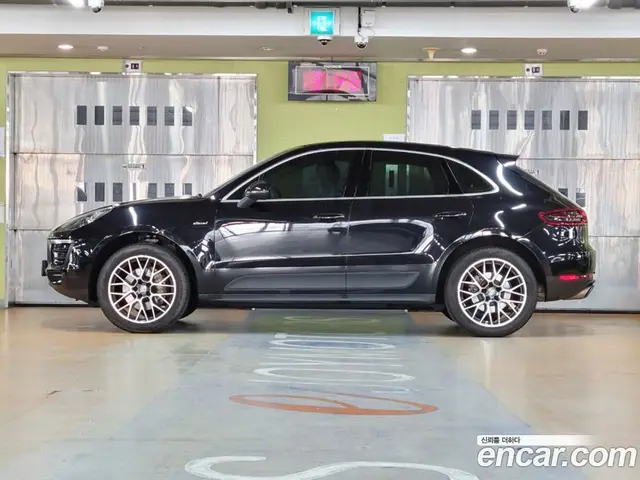 Porsche Macan 2017 3.0 автомат (гидро), миниатюра 2