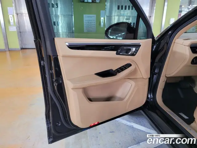 Porsche Macan 2017 3.0 автомат (гидро), миниатюра 9