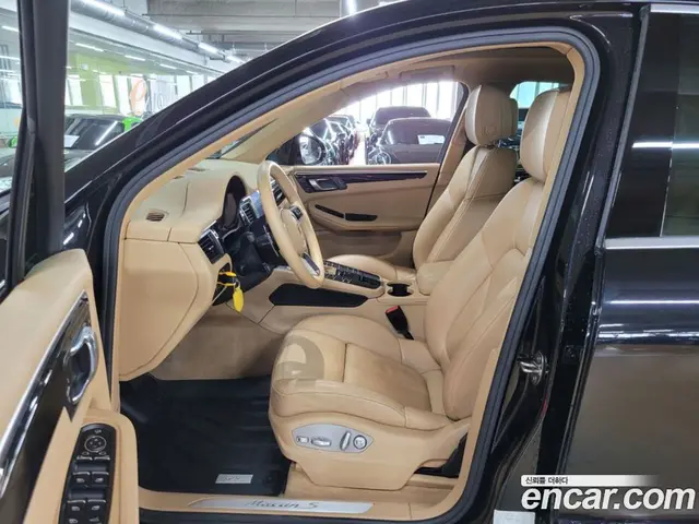 Porsche Macan 2017 3.0 автомат (гидро), миниатюра 10