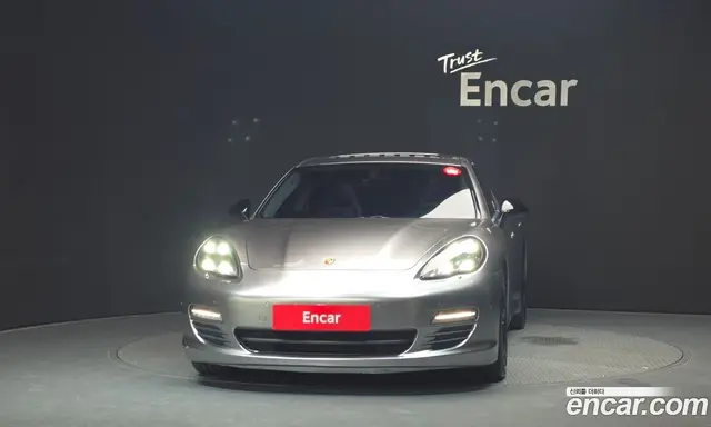Porsche Panamera 2010 4.8 автомат (гидро), миниатюра 3 Porsche Panamera 2010 4.8 автомат (гидро), миниатюра 3
