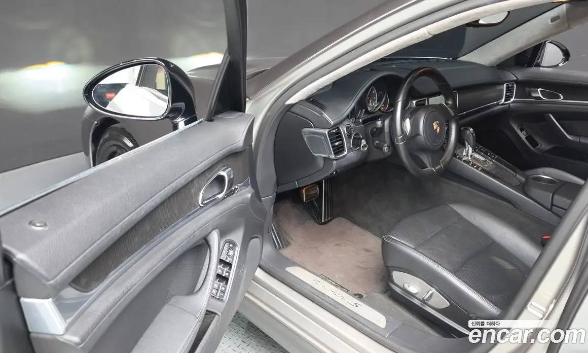 Porsche Panamera 2010 4.8 автомат (гидро), фото 10 Porsche Panamera 2010 4.8 автомат (гидро), фото 10