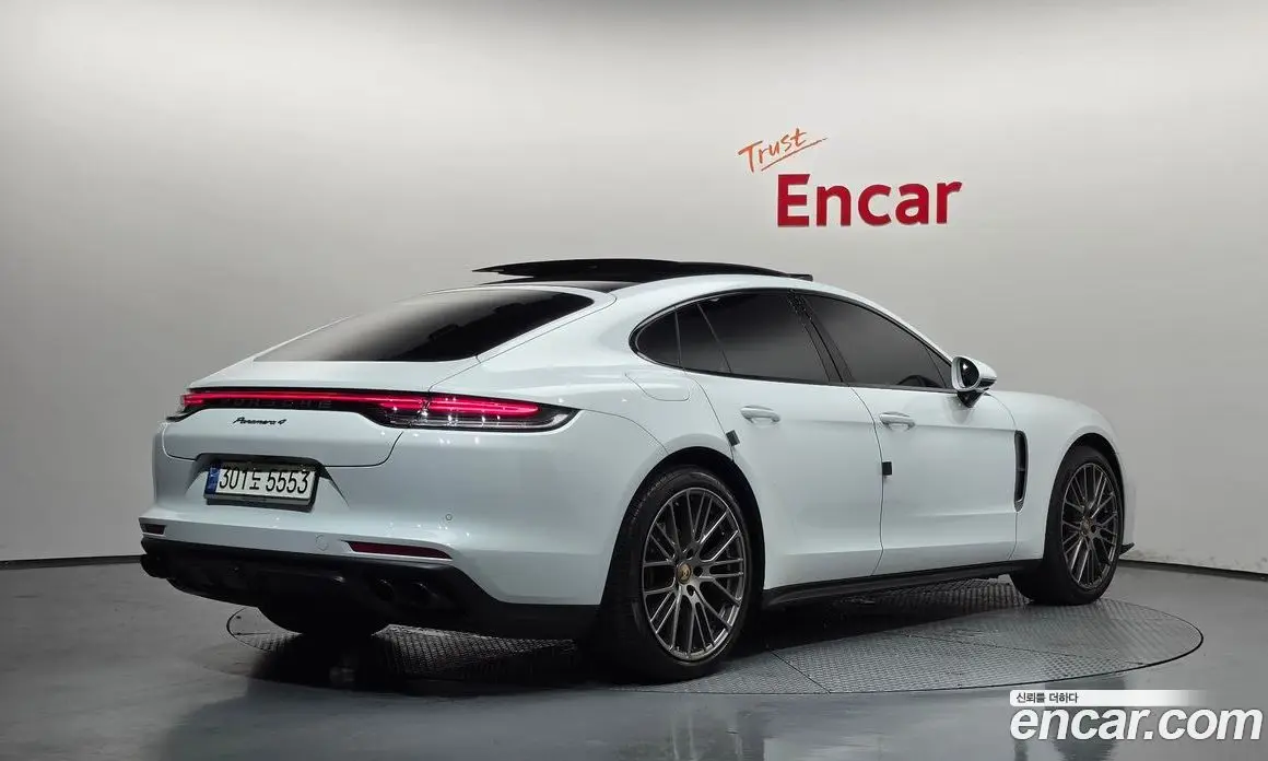 Porsche Panamera 2022 2.9 автомат (гидро), фото 2 Porsche Panamera 2022 2.9 автомат (гидро), фото 2